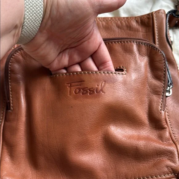 Fossil Brown Leather Crossbody Bag - Picture 2 of 8